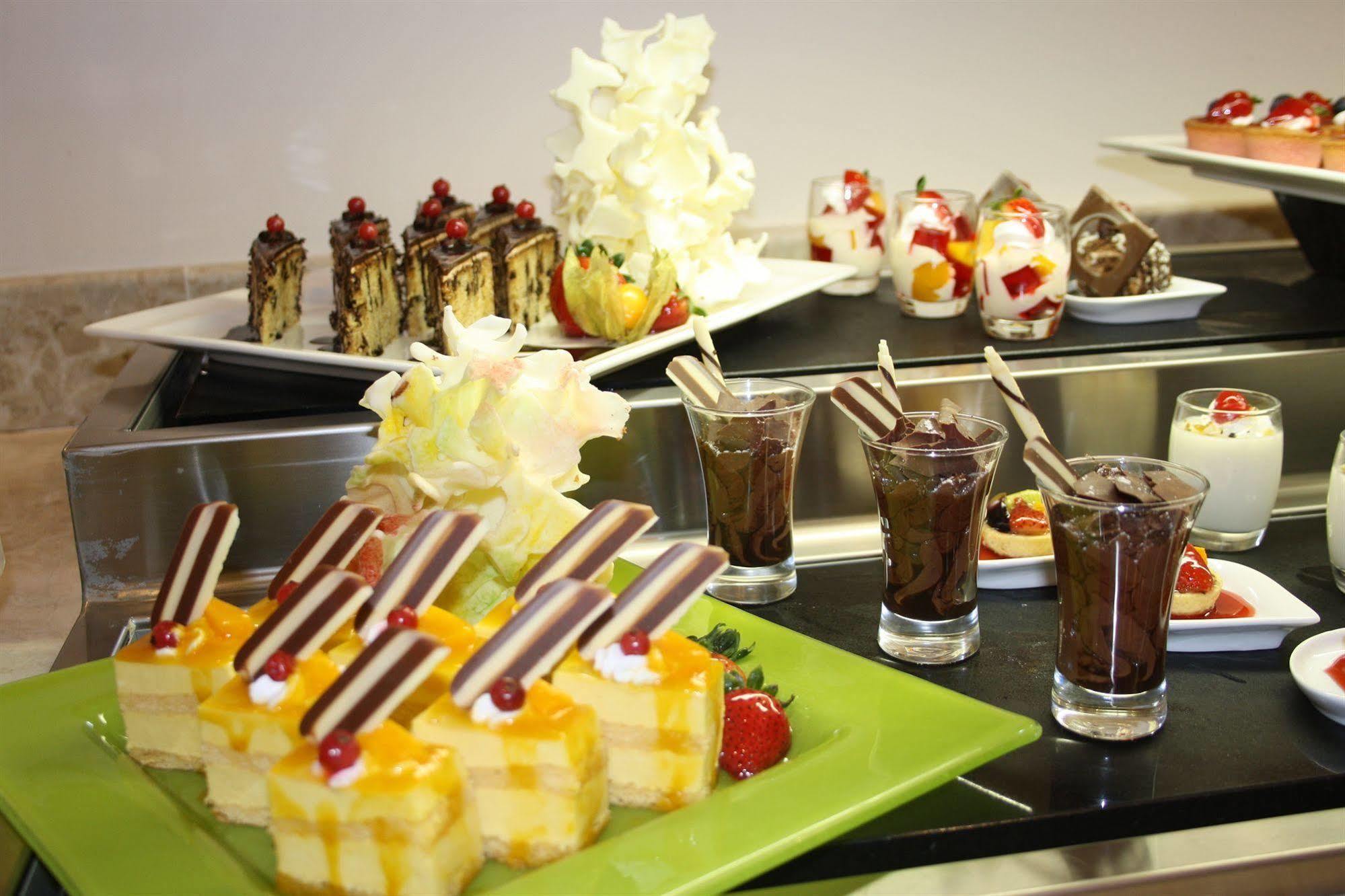อายลา โฮเต็ล Hotel อัลอิน ภายนอก รูปภาพ